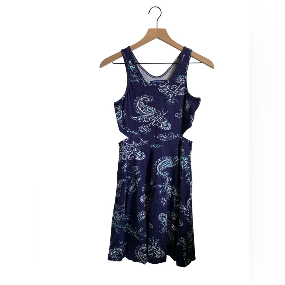 Ocean Drive Navy & Green Paisley Scoop-Neck Side Cut-Out Midi Dress M